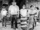 Fotografa tomada hacia 1922, i/d, Brgido Morales Maroto, Espiritu Santo Maroto Rojas, Concepcin rojas (Madre de Espritu) Vicenta Maroto Rojas (hermana) David Maroto Rojos  sobrino de Vicenta